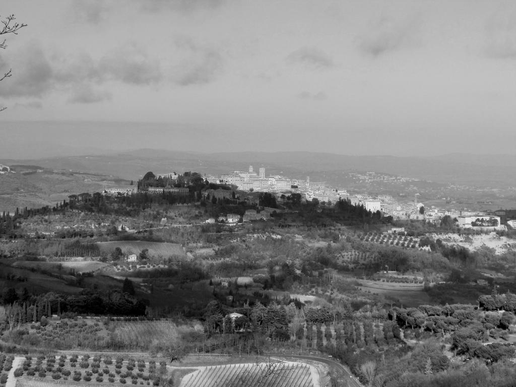 Hotel Sangallo B&B Montepulciano Stazione Kültér fotó